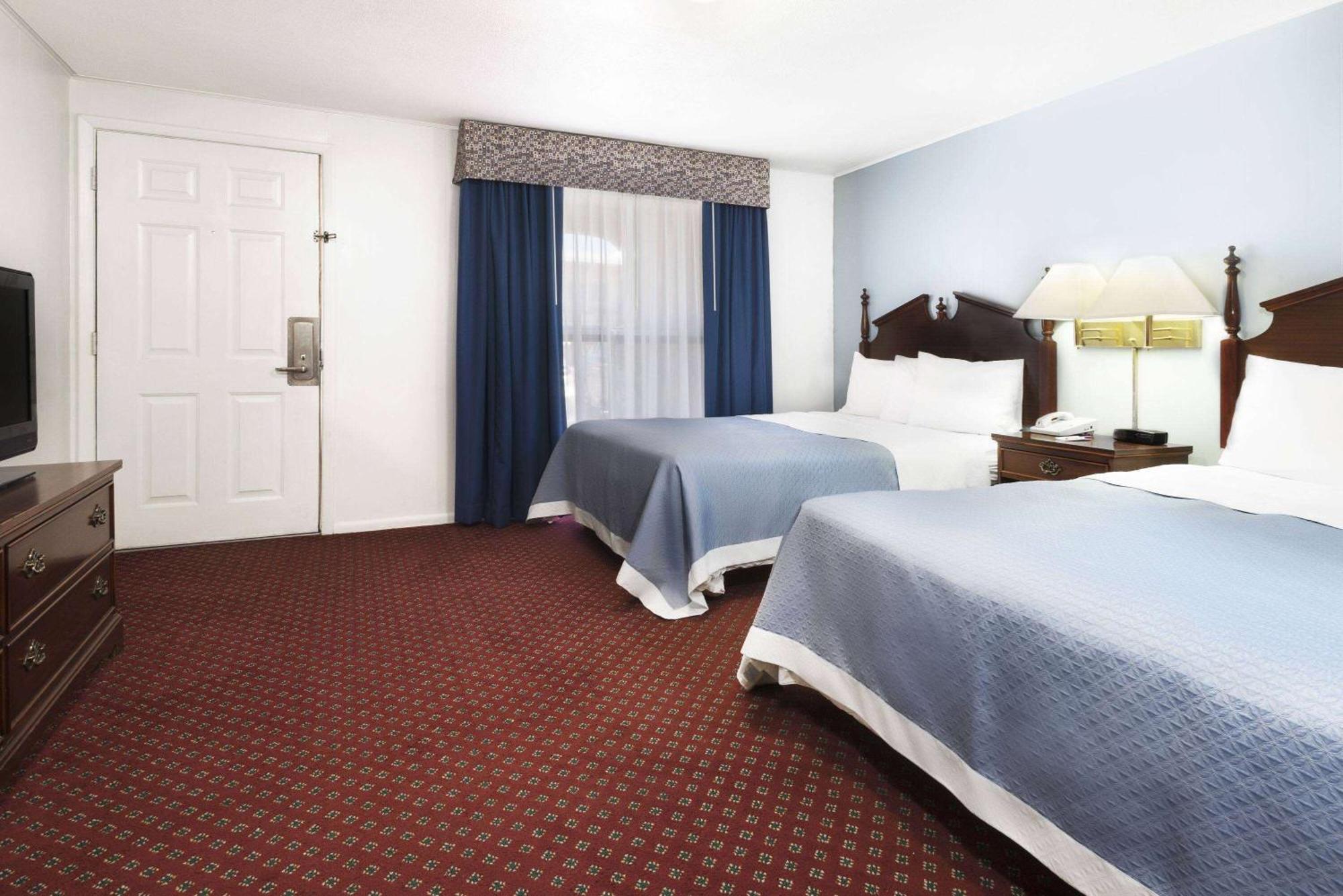 Travelodge By Wyndham Las Vegas Nm Exterior foto